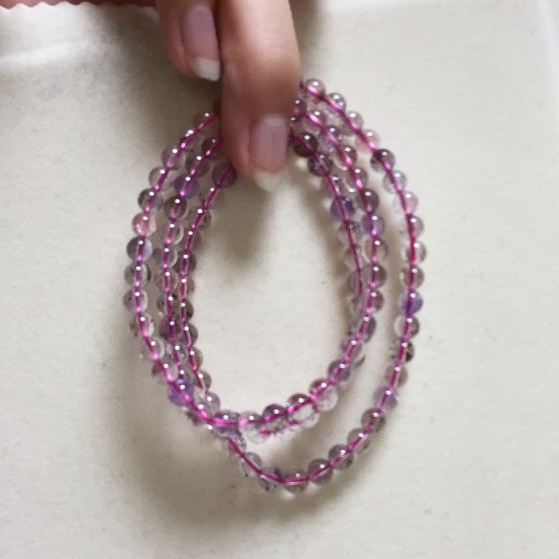 水晶手串未镶嵌简单