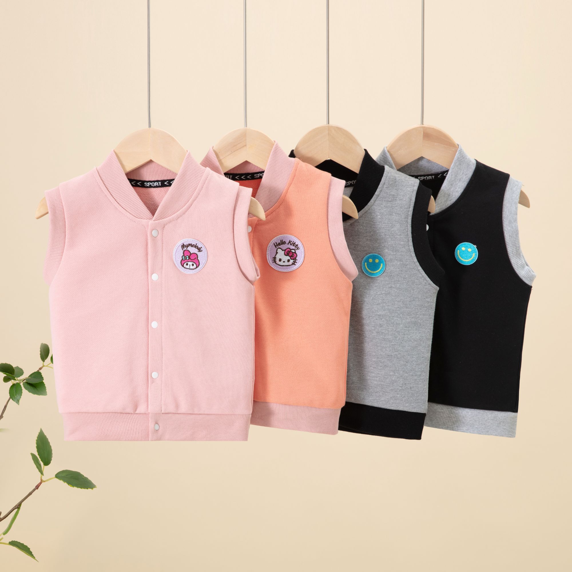 纯棉毛圈洋气时尚库洛米笑脸马甲2025卡通马夹秋冬外穿冬季婴儿