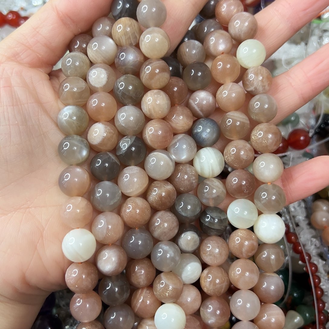 玛瑙/玉髓未镶嵌珠宝半成品，卡10多宝月光一条