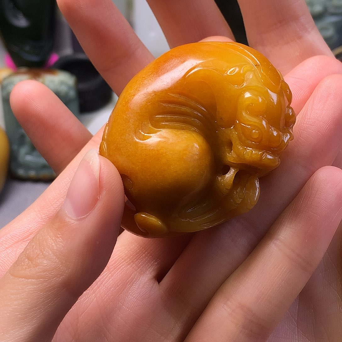 颈饰未镶嵌和田玉奇**赏