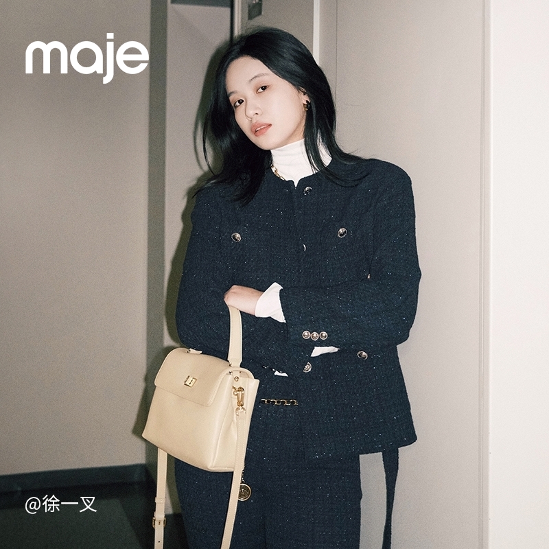 暖系穿搭|Maje2025秋冬新款小香风收腰圆领花呢外套MFPVE00656