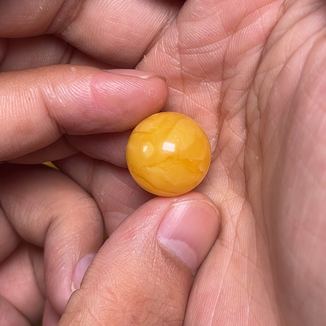 未镶嵌蜜蜡珠宝奇石蜜蜡焦皮17.5毫米