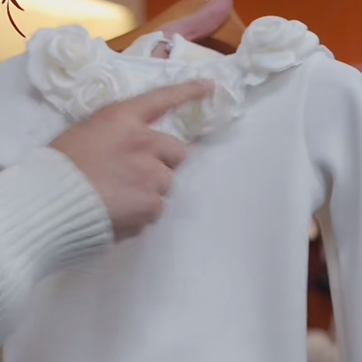 逸朵美芽COMING ONES 女童深秋冬款年款玫瑰蚕丝打底D1-3508