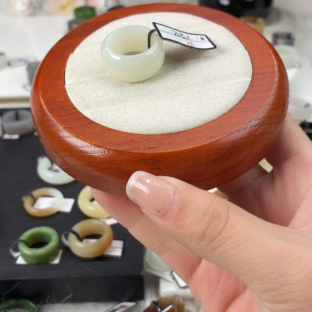 和田玉未镶嵌戒指Q15白玉墩墩内径16.3