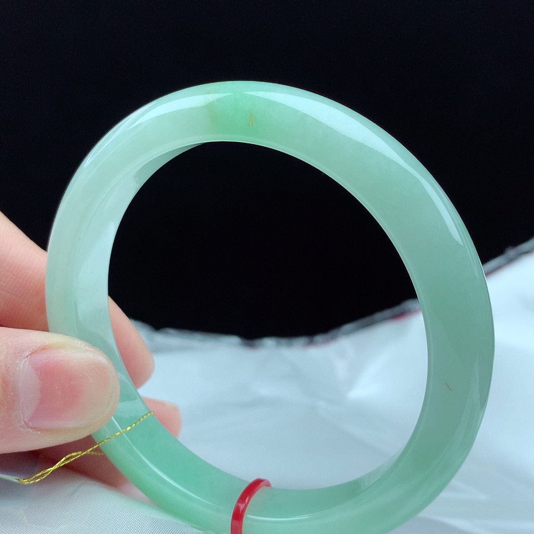 翡翠手镯未镶嵌56细圈3957