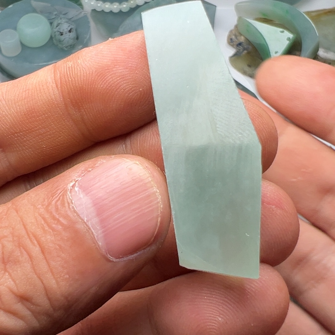 定制翡翠未镶嵌不包工