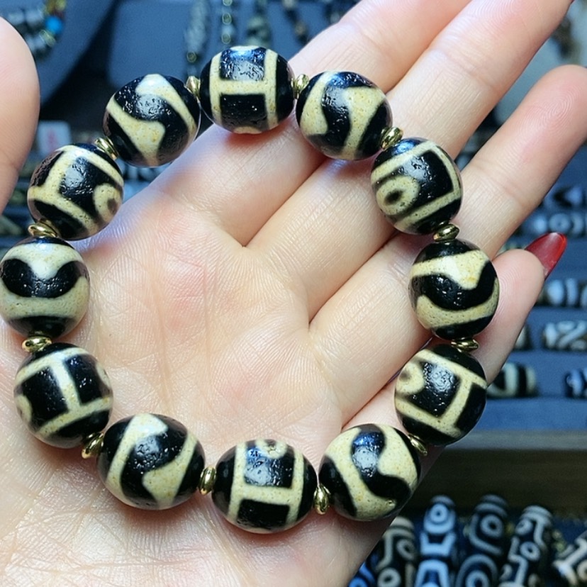 【闪购商品】玛瑙/玉髓手串未镶嵌