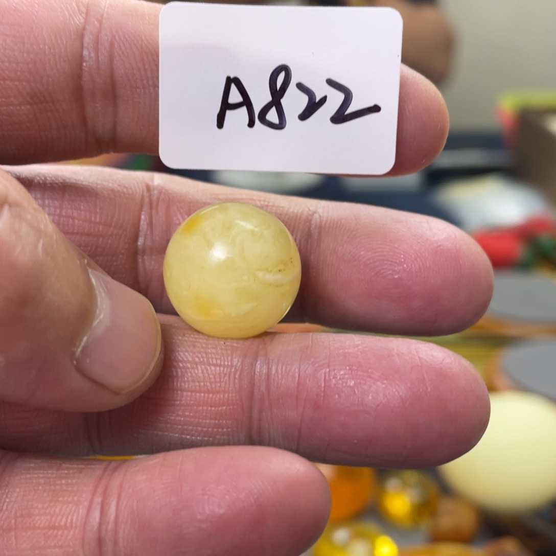 手链琥珀未镶嵌多样性发，发其中一件