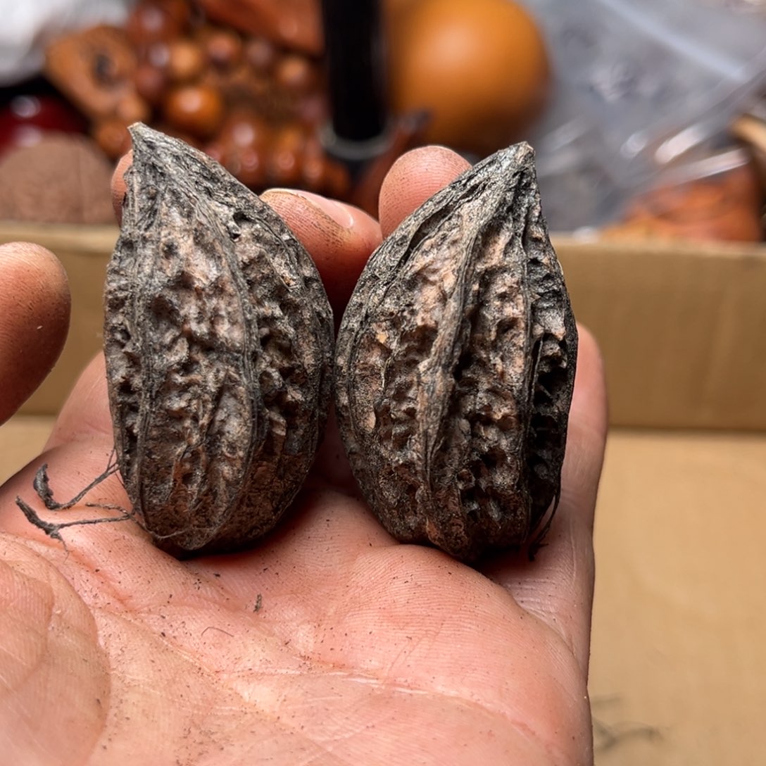 手串文玩核桃顺***吧核桃半壁49