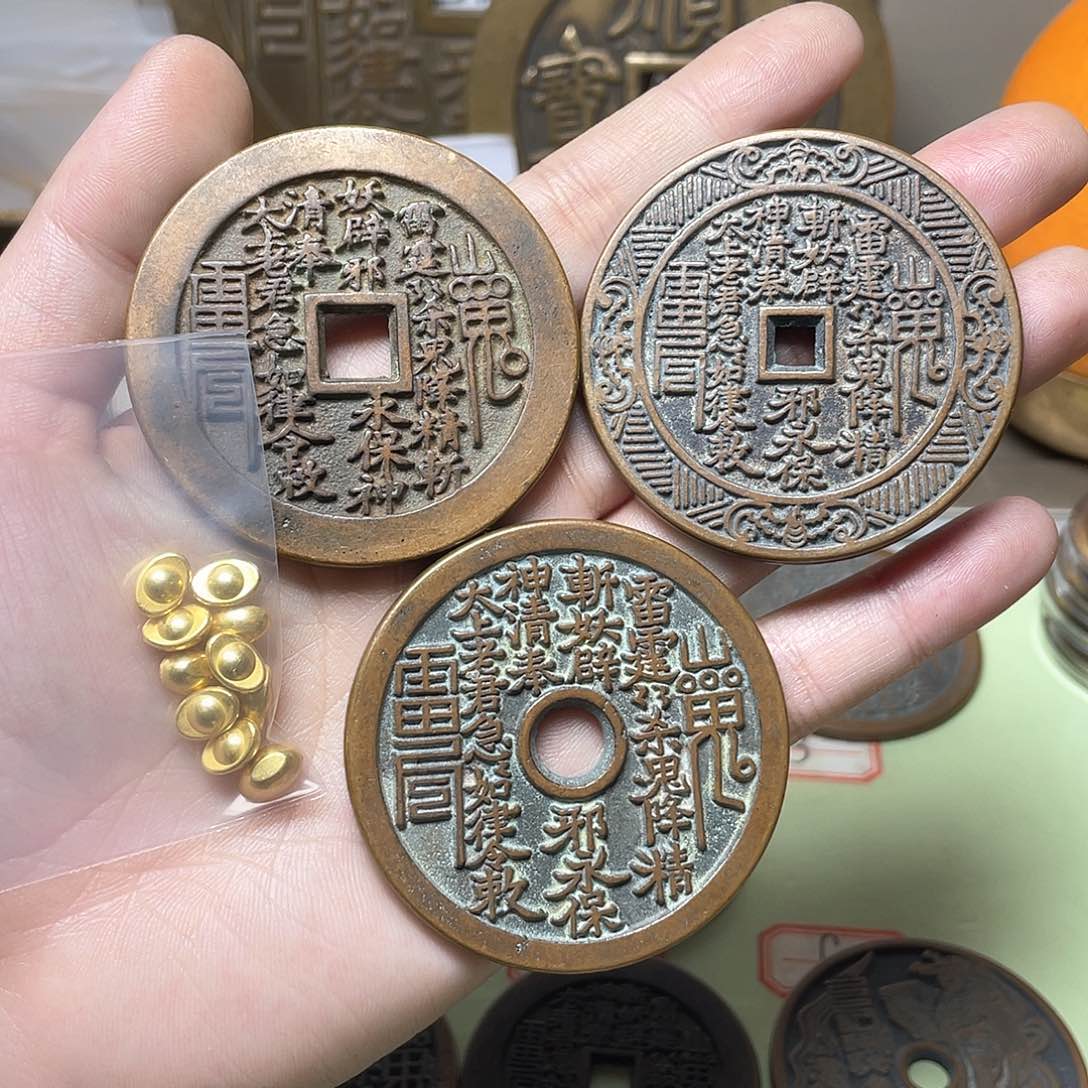 铜黄*一物一拍 现场下单