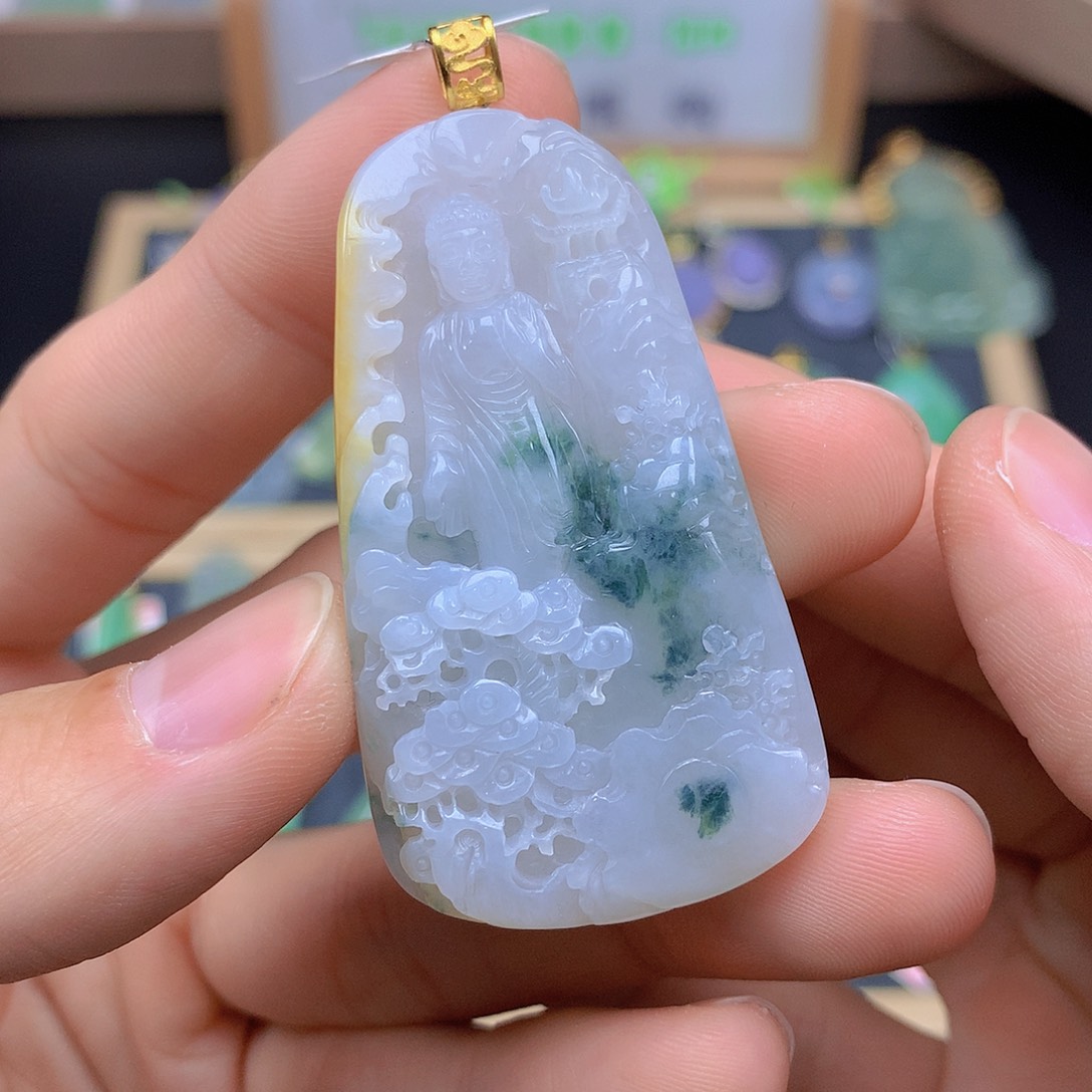 翡翠颈饰18K金镶嵌翡翠