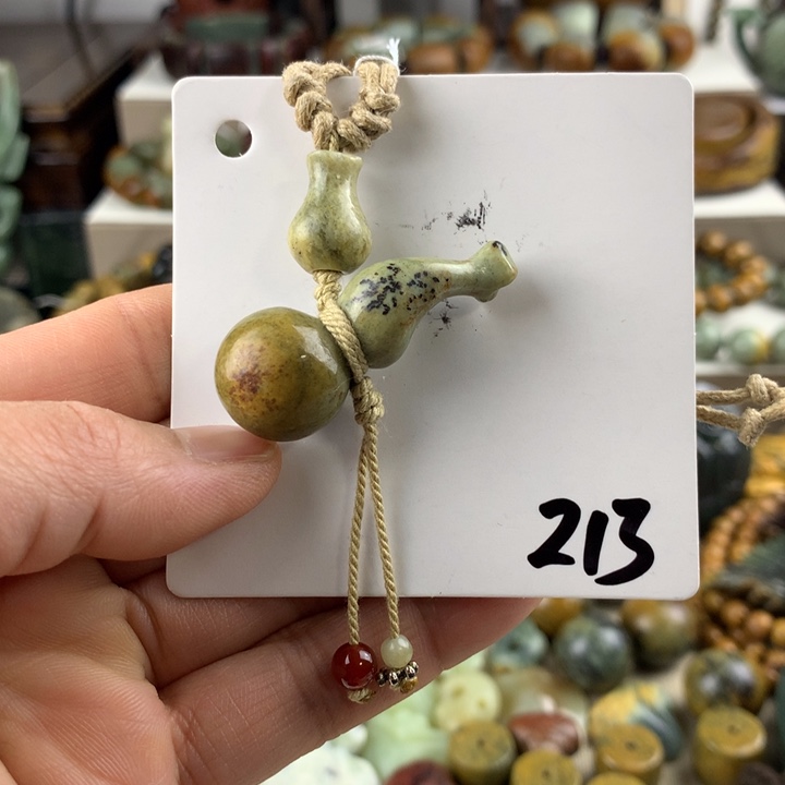 岫岩河磨玉（透闪石质玉）未镶嵌珠宝奇石