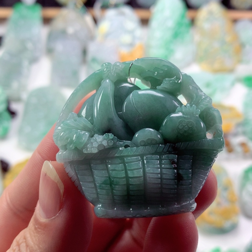 【闪购商品】翡翠吊坠(不含链)未镶嵌