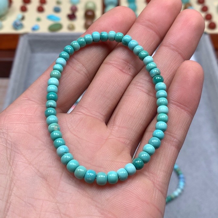 绿松石配饰未镶嵌