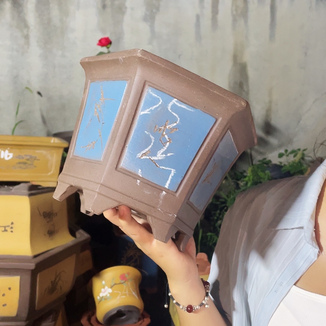 25蓝刻绘六方花盆花盆