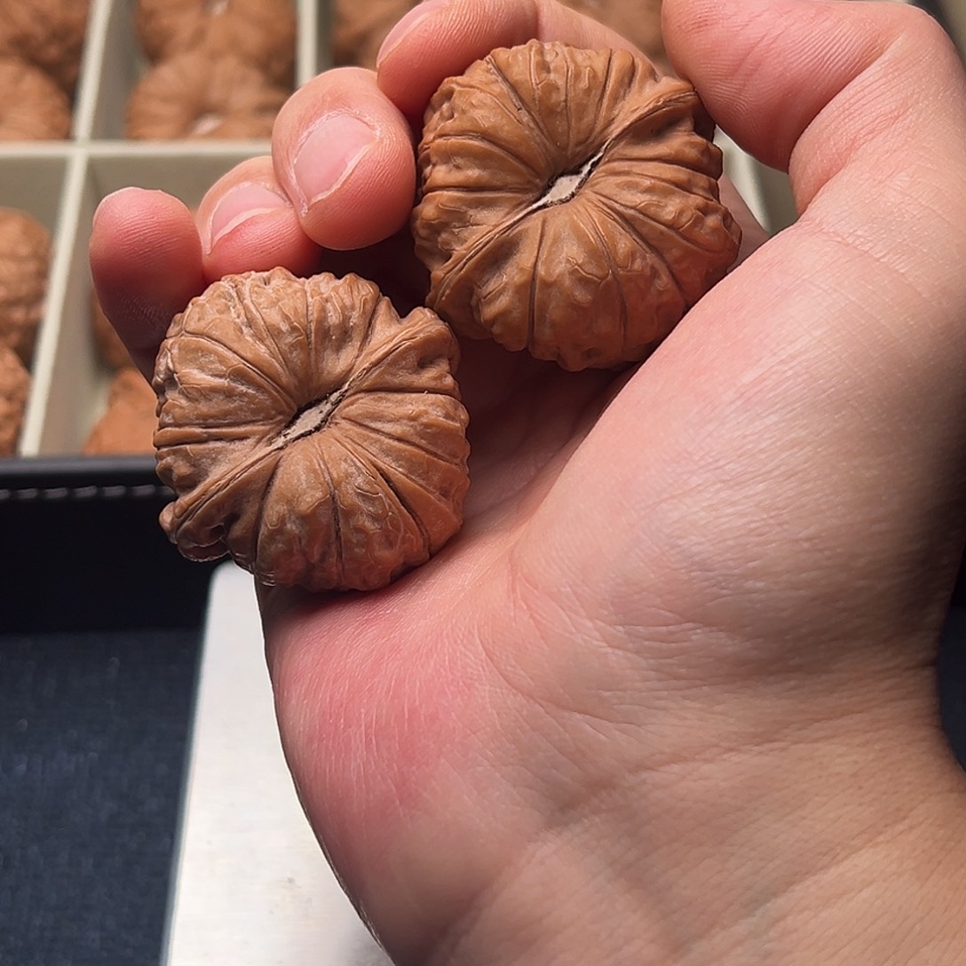 拾***！文玩核桃把件531拾启
