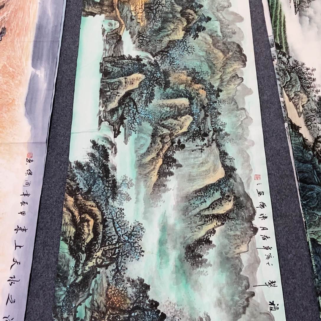 国画小六尺山水一副