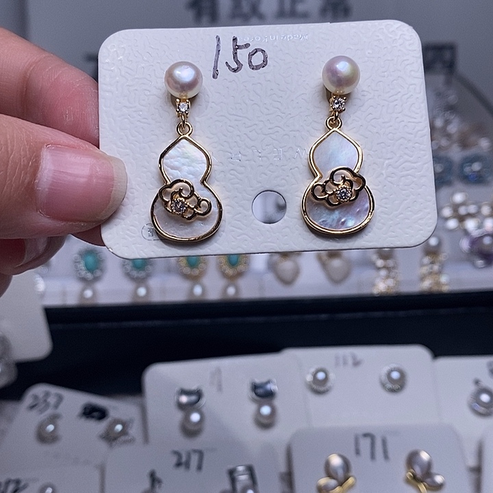 银S925镶嵌淡水珍珠耳饰