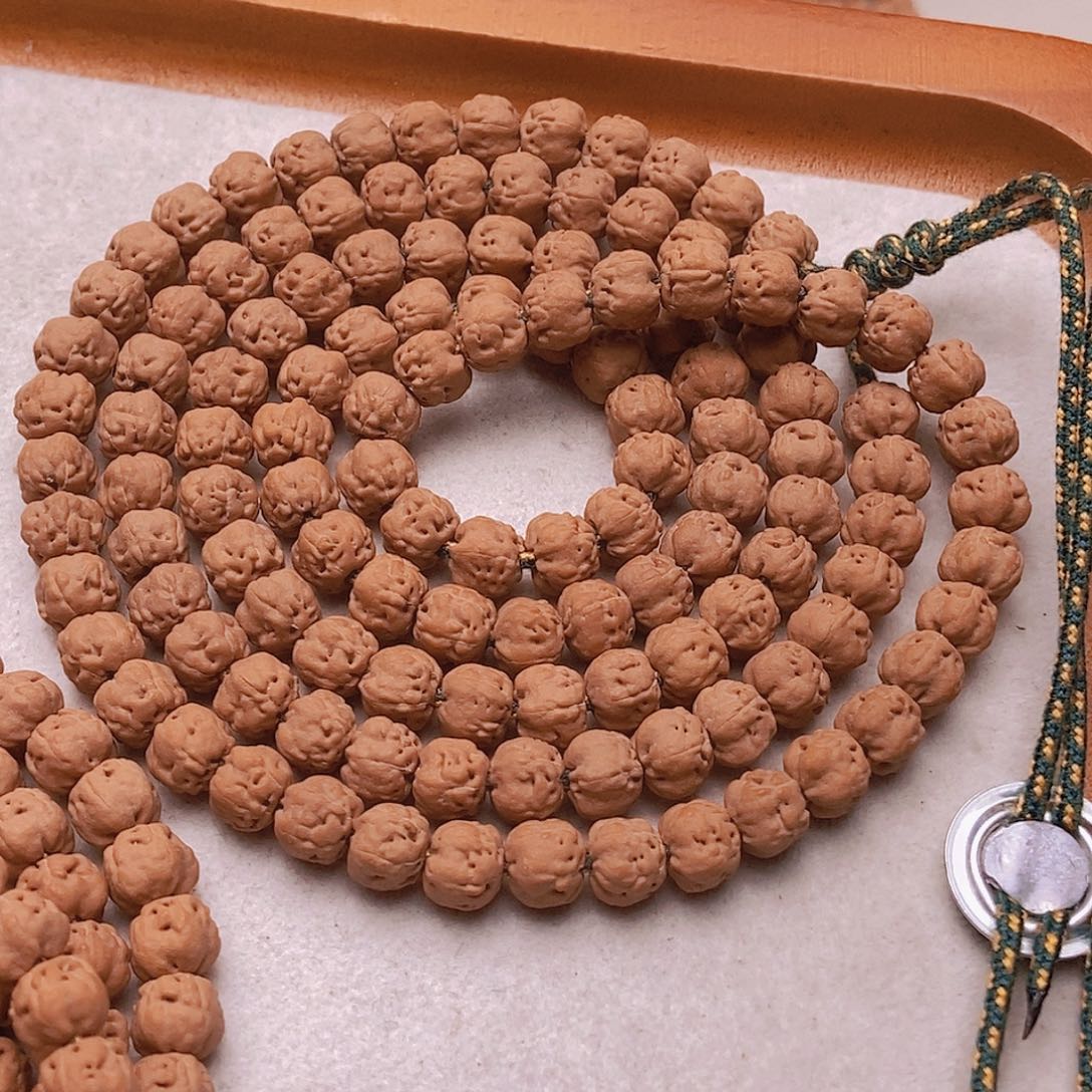 杨***萬吊坠金刚菩提108精品云端佛手