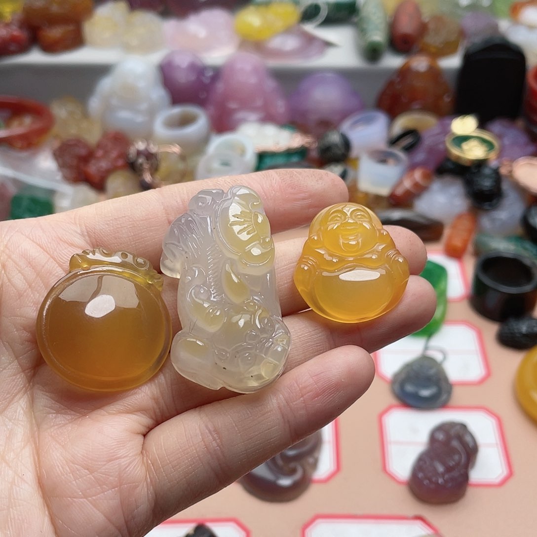 玛瑙/玉髓颈饰合金卡****搭