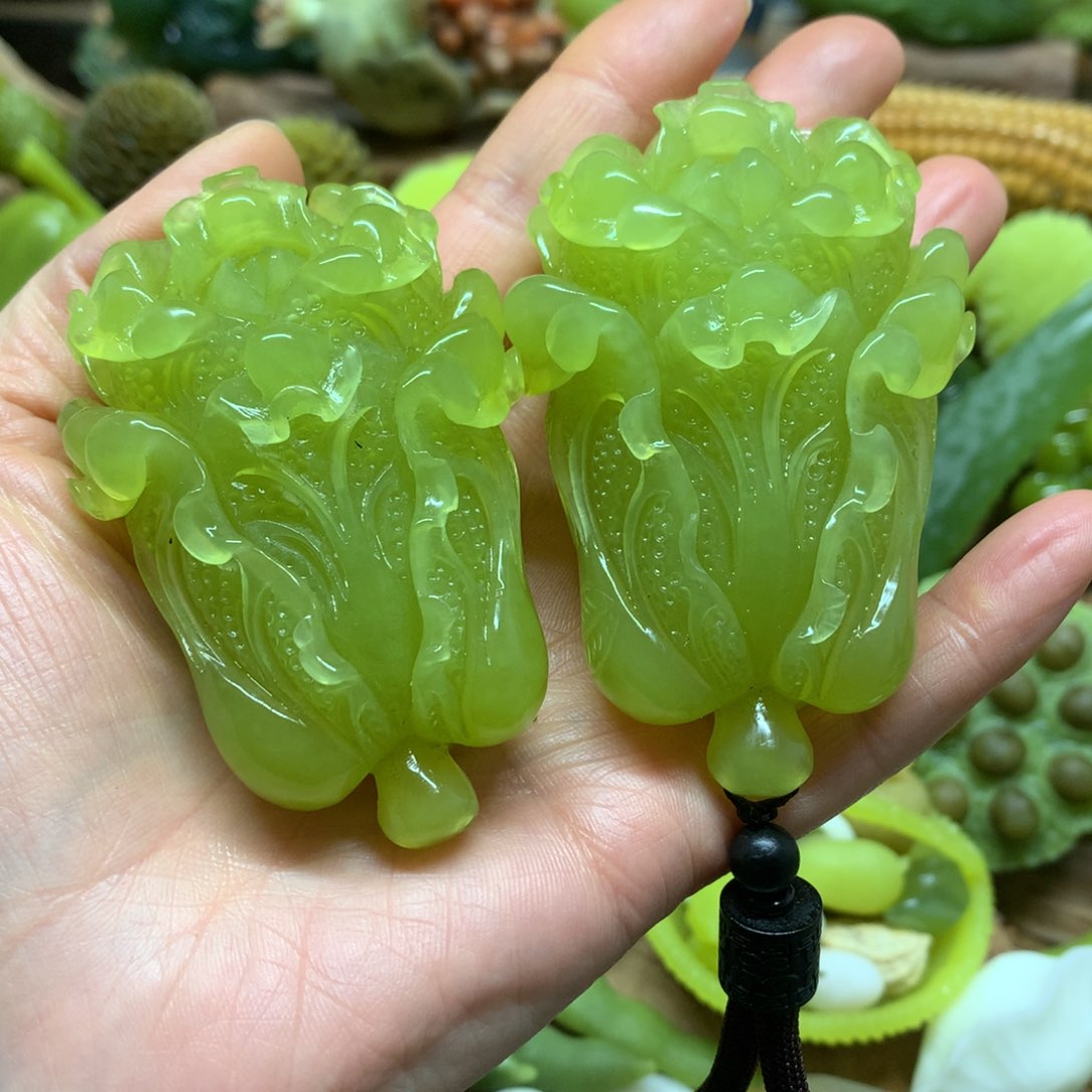 蛇纹石玉手把未镶嵌