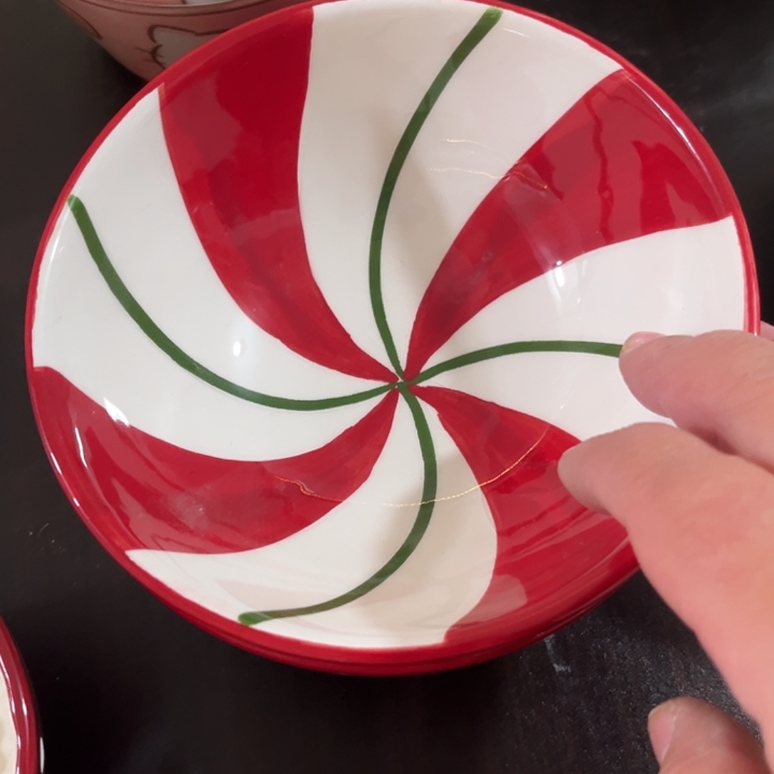 柚****微瑕陶瓷不退不换