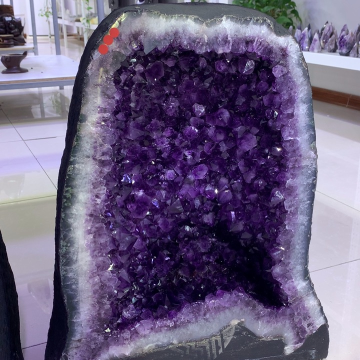 未镶嵌水晶大型摆件（非配饰）