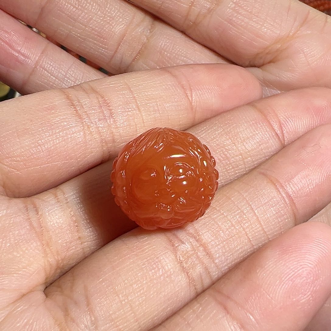 南红玛瑙珠宝奇石未镶嵌吐**言