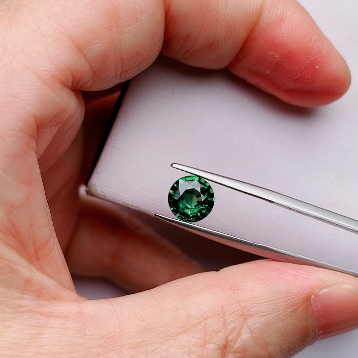 叶***蓁蓝宝石裸石精品精品