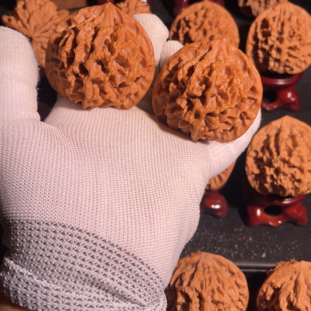 吊坠文玩核桃47官帽61克