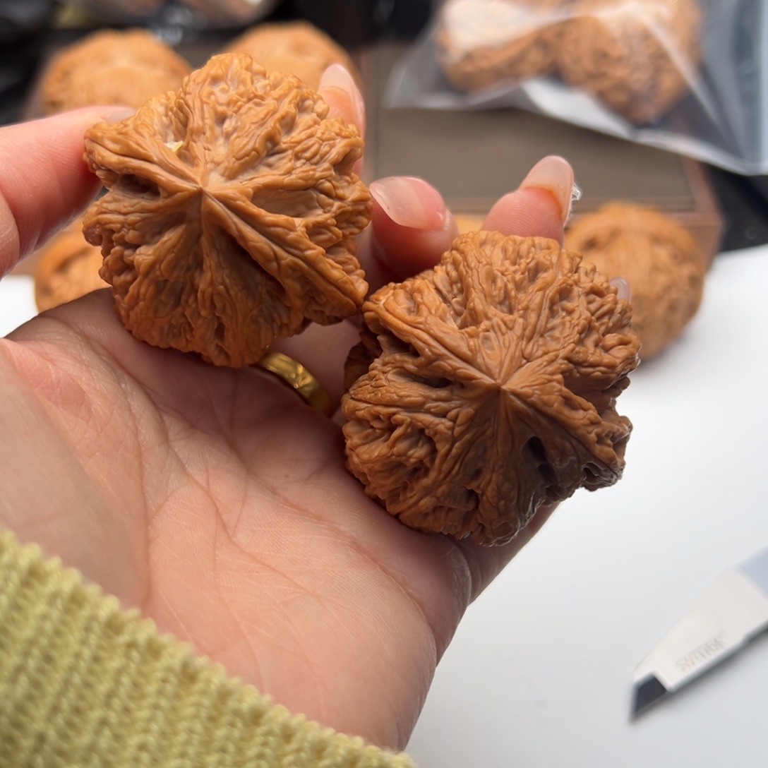 文玩核桃把件粗筋45