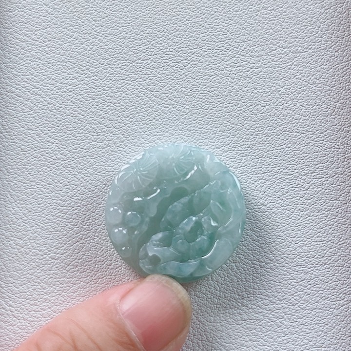 颈饰未镶嵌翡翠孤品