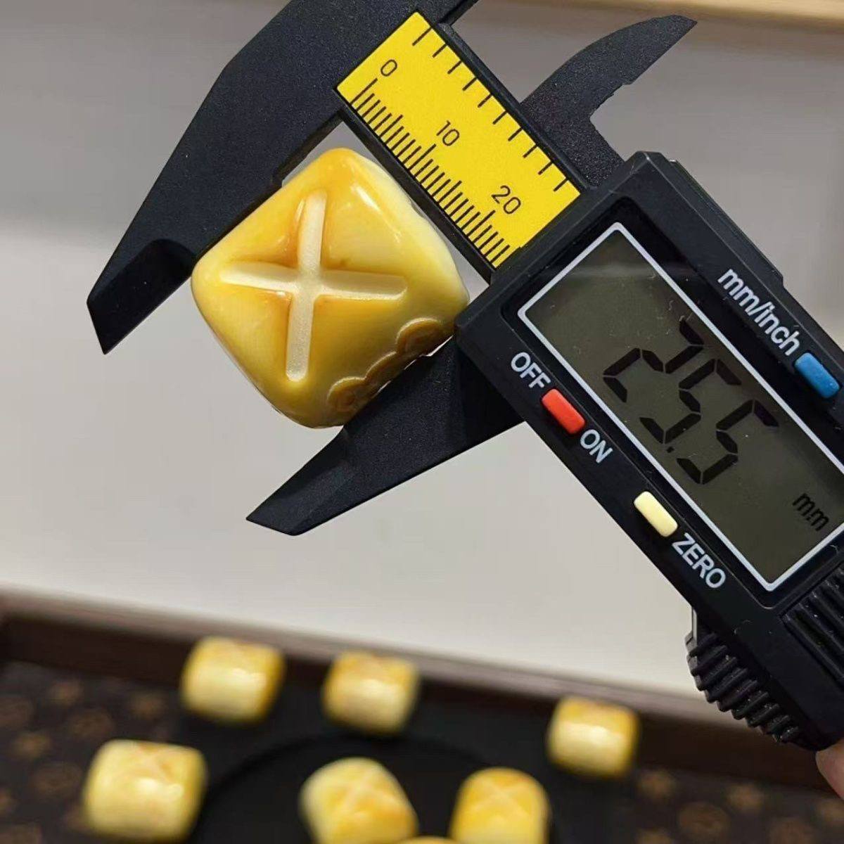 新款象牙果炭烤小熊面包手工diy编织DIY文玩项链配饰佛珠手串隔珠