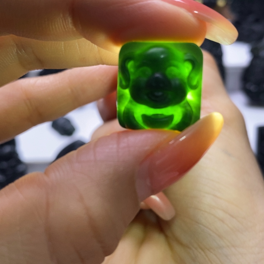 定制翡翠未镶嵌猪牌吊坠天然A货墨翠