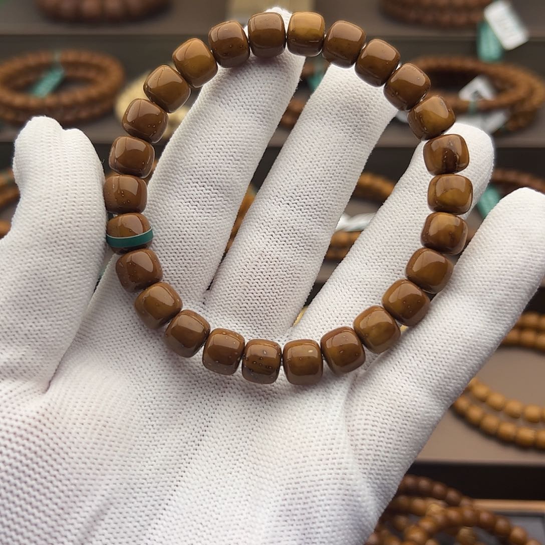 手串紫金鼠9➕实心老型微瑕