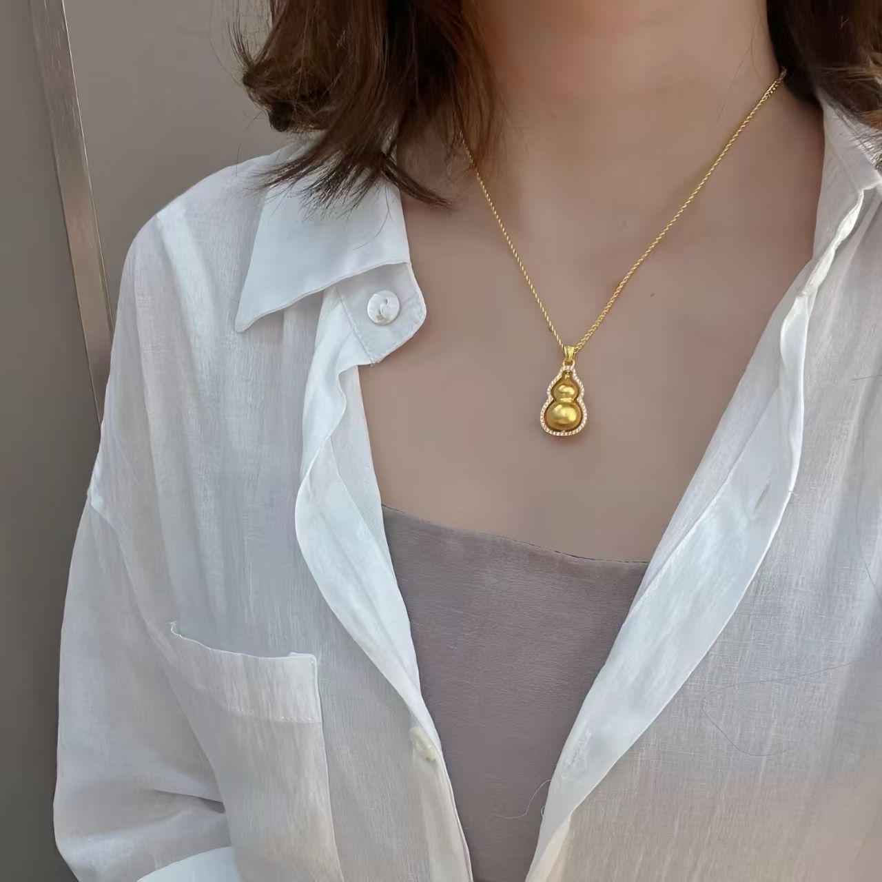 合金项链 花边葫芦项链女款精致精美百搭坠链时尚经典不掉色