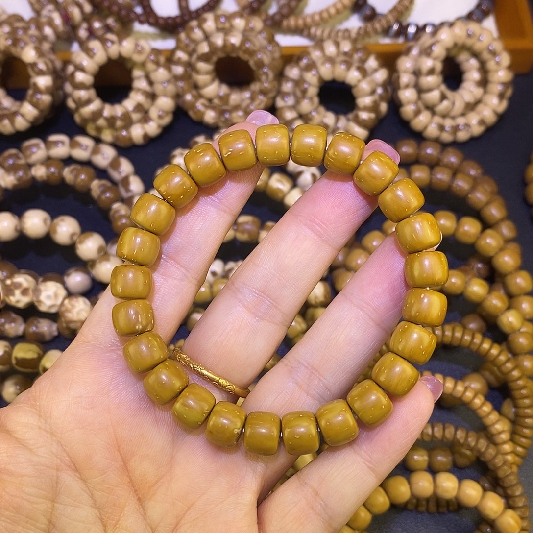 紫金鼠手串9.5纯实心老型紫金鼠手串