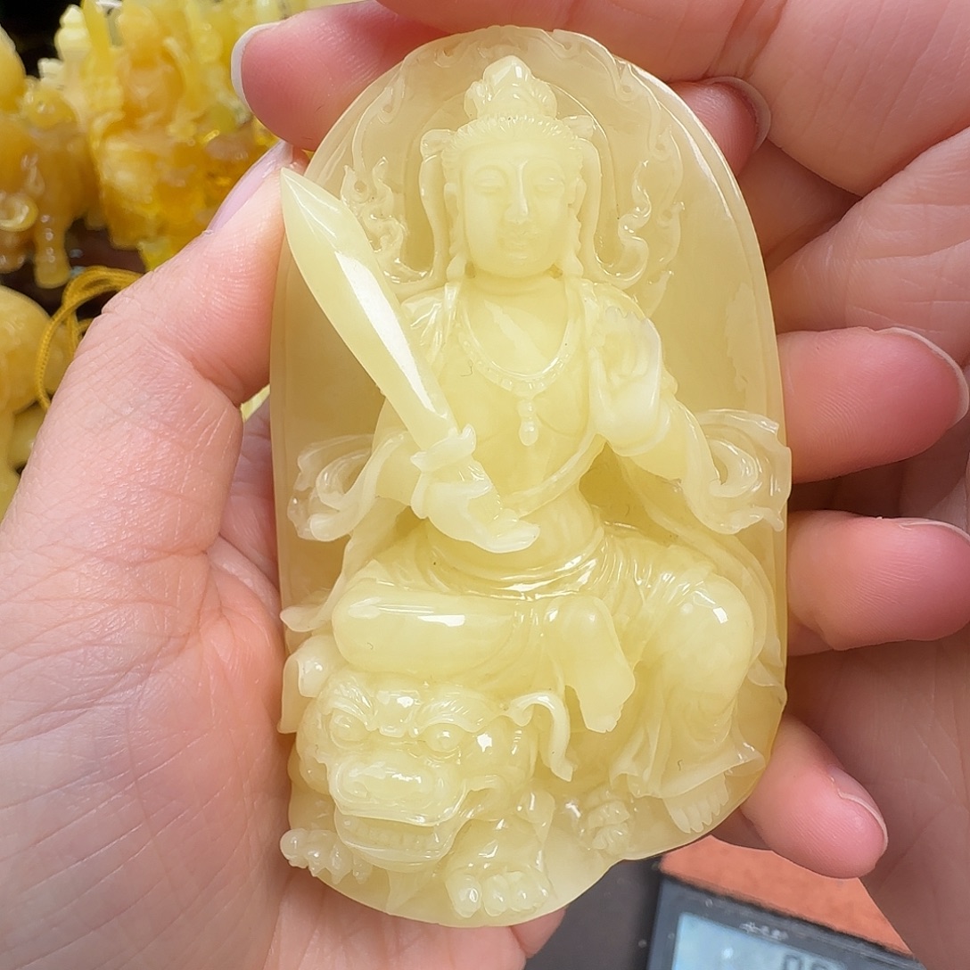 蜜蜡未镶嵌珠宝奇石