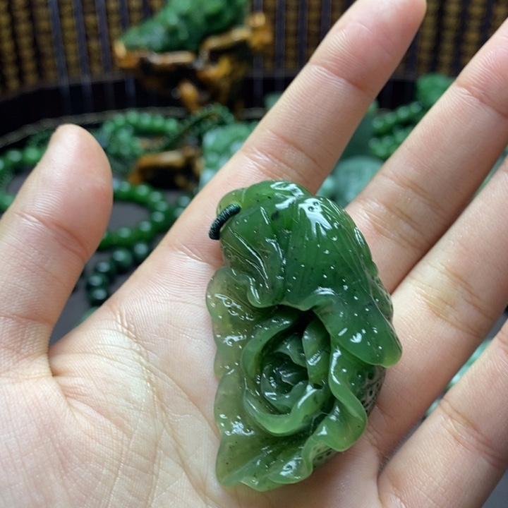 和田玉吊坠未镶嵌