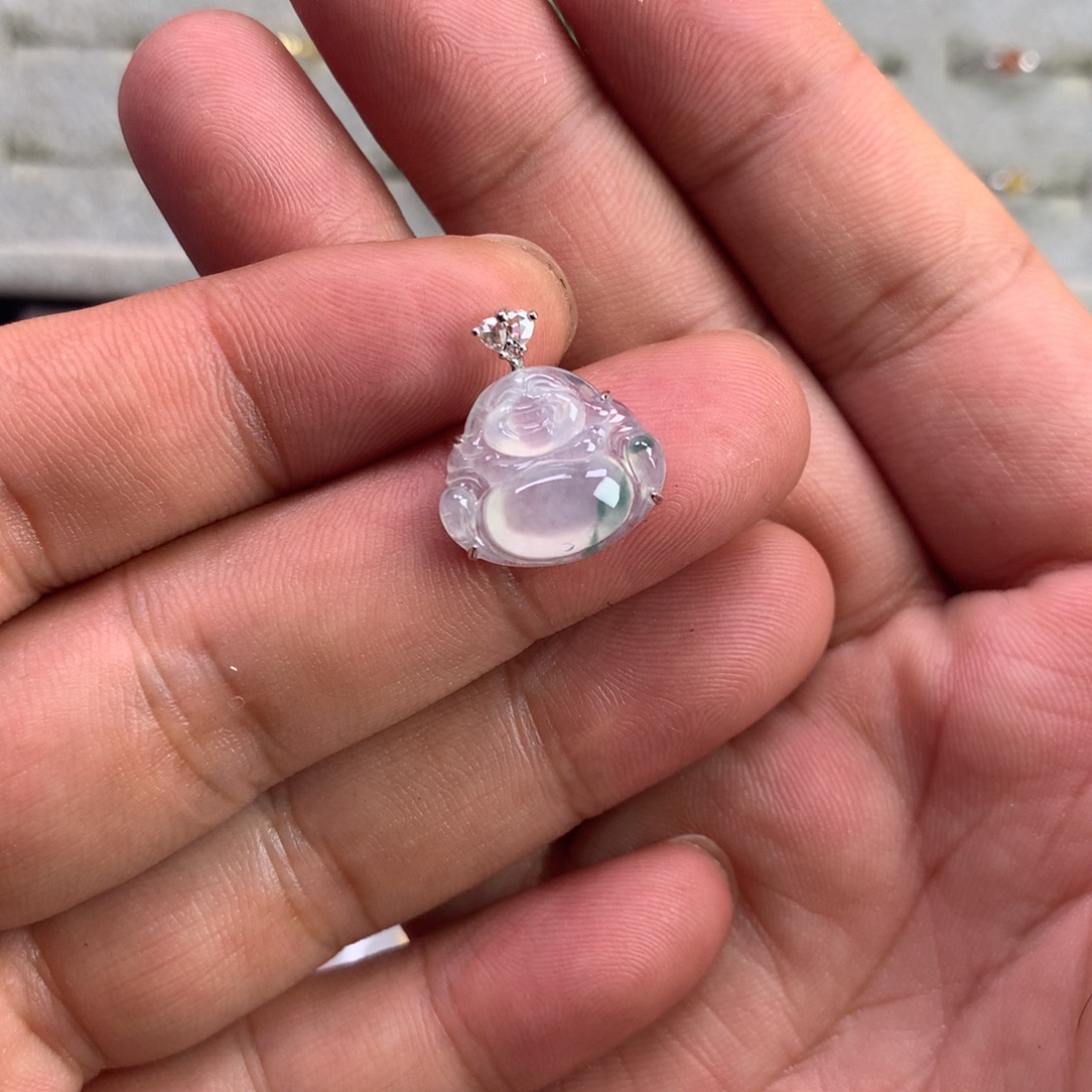 ****宇翡翠18K金镶嵌颈饰