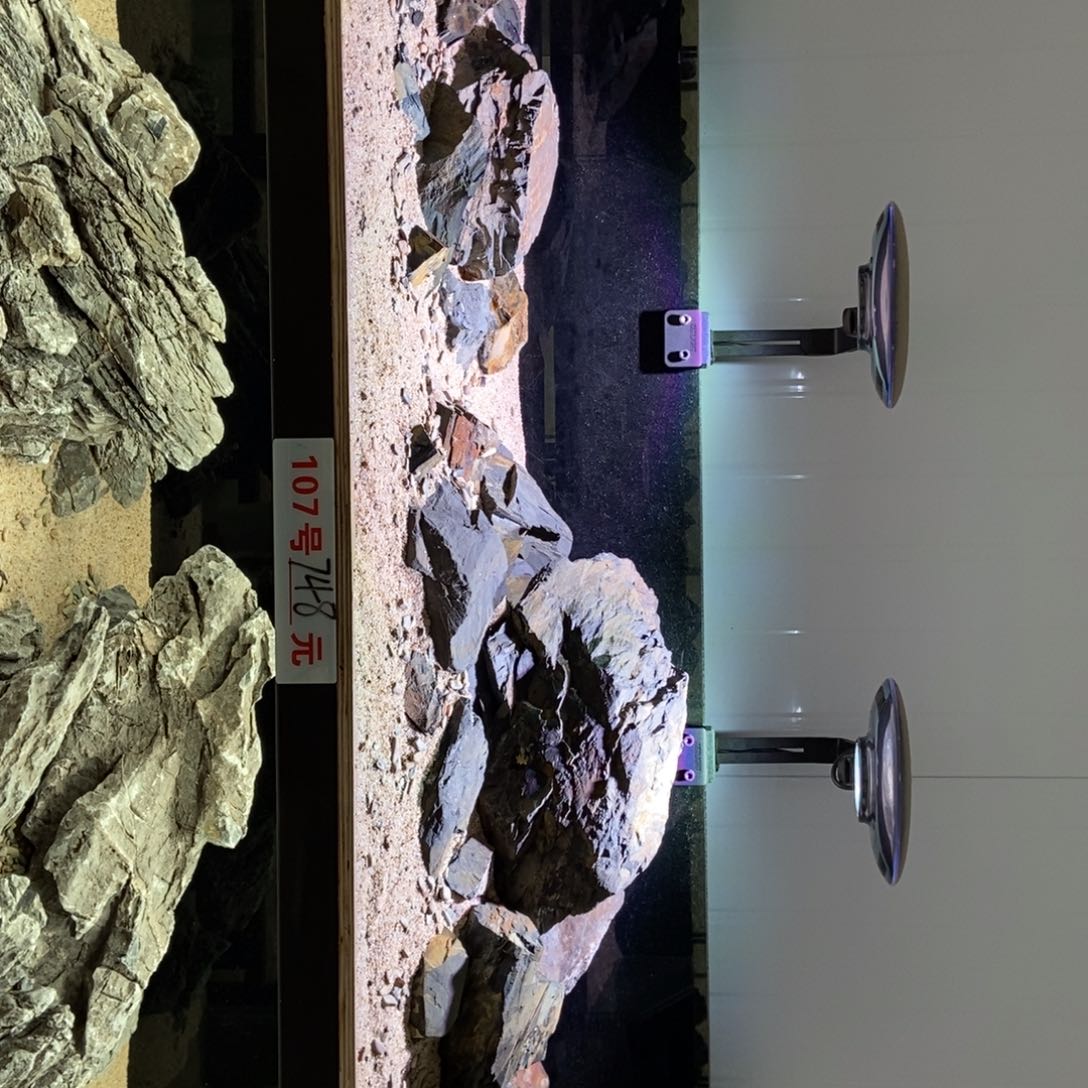 107号溪流缸造景带80斤水晶砂