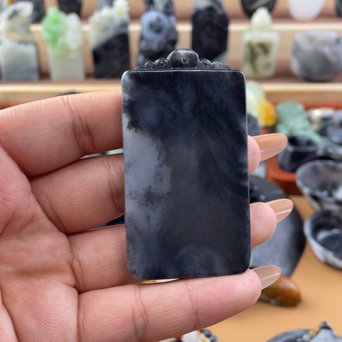 和田玉挂件未镶嵌锦***剧