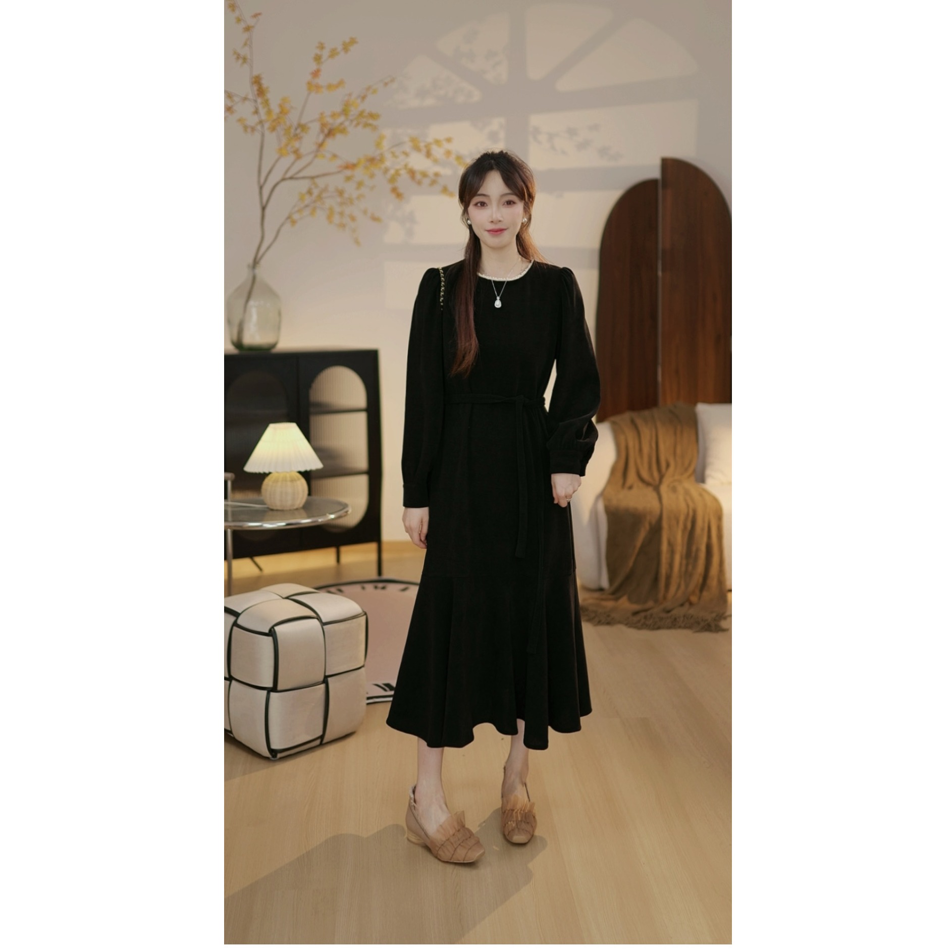 【时光手册】法式欧棉绒宽松气质显瘦高级感领口拼接秋冬连衣裙