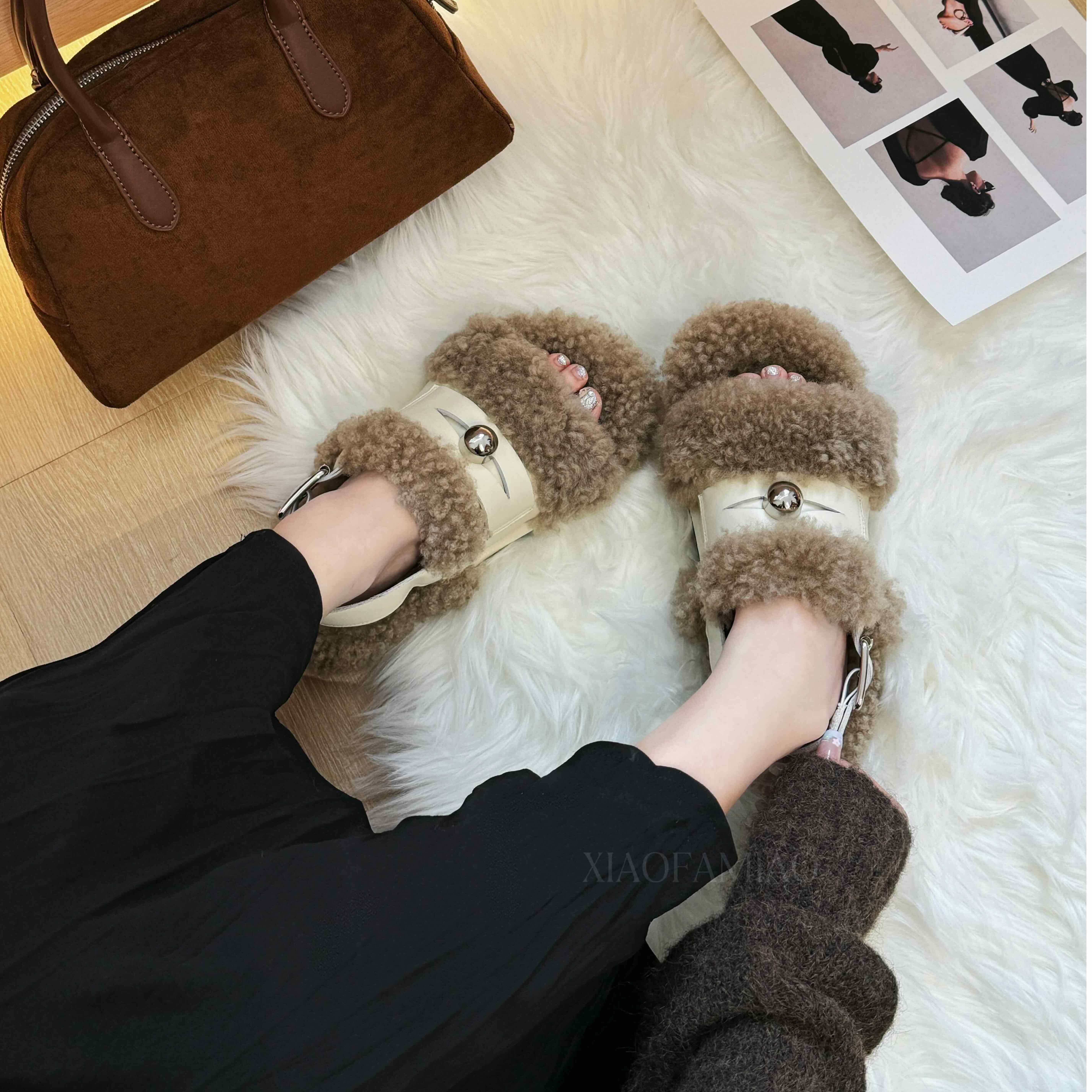 小发喵皮毛一体百搭平底加绒保暖外穿秋冬毛拖