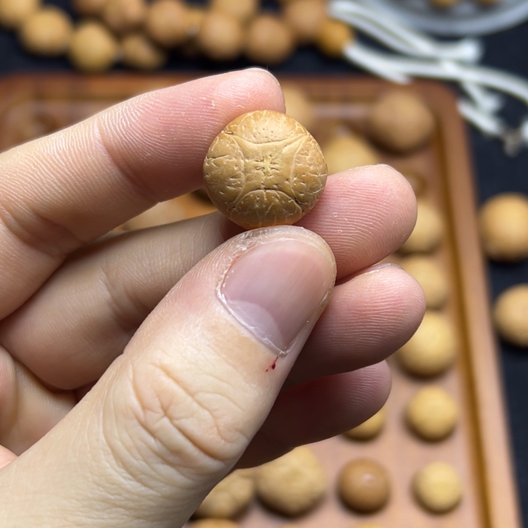 凤眼菩提手串17.6麒麟眼