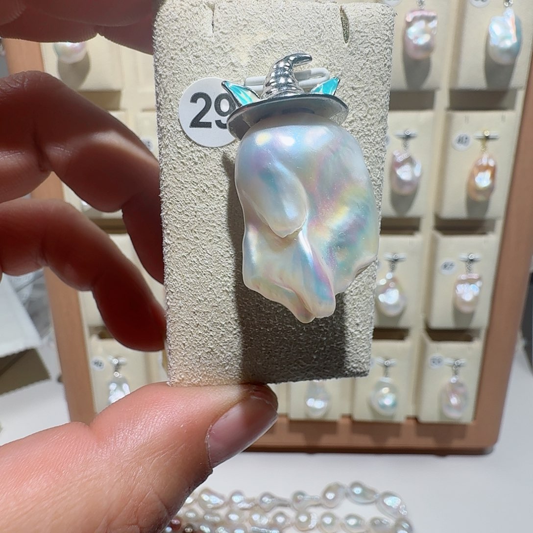 淡水珍珠合金颈饰