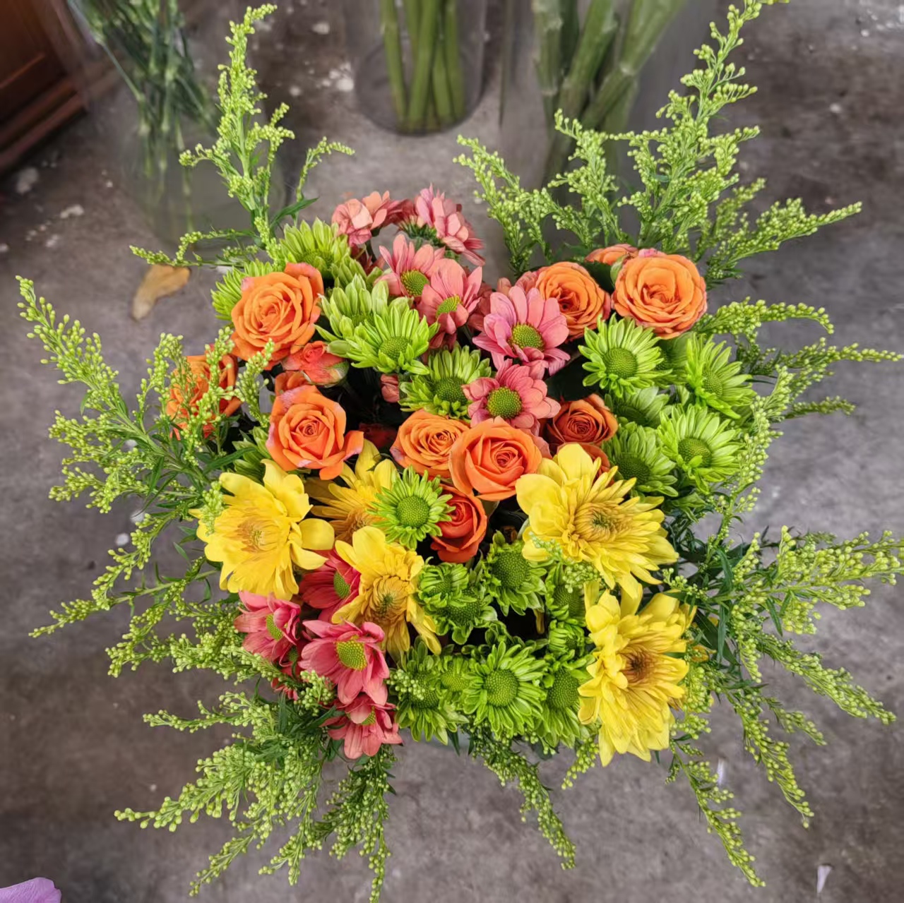 1扎百香日出 (发顺丰快递)云南鲜花基地直发家庭水养鲜花