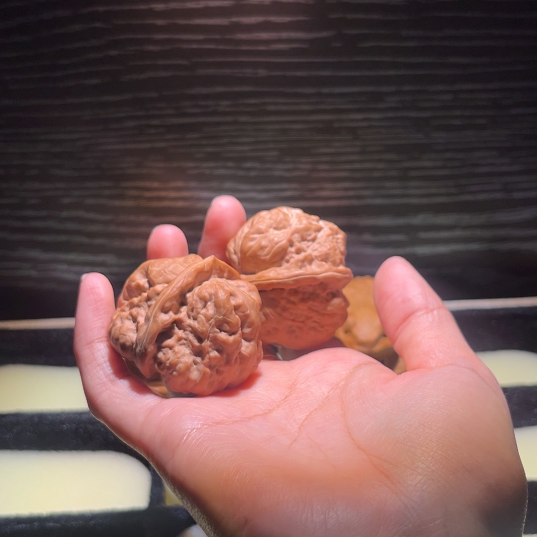 半***橙大叶紫檀（黑酸枝木类）蛤蟆