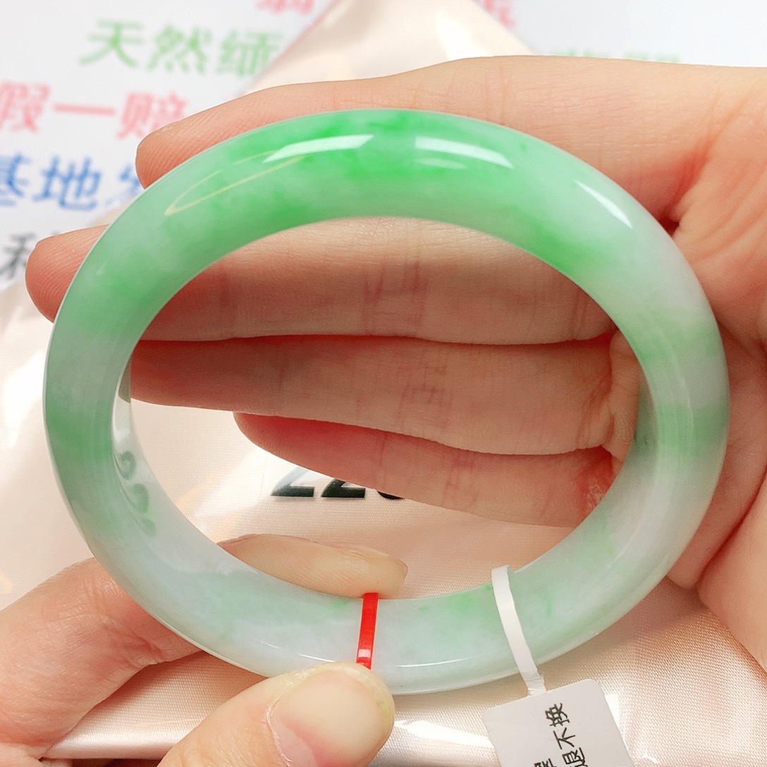 翡翠未镶嵌手镯翡翠手镯59