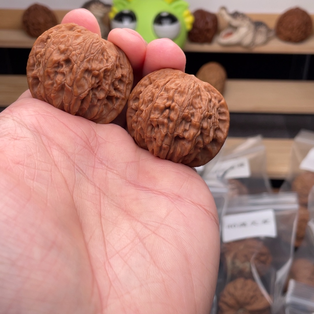 文玩核桃把件40尺全品正磨盘